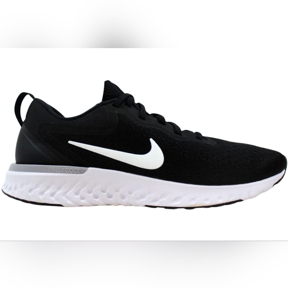 Nike Odyssey React Running Shoe